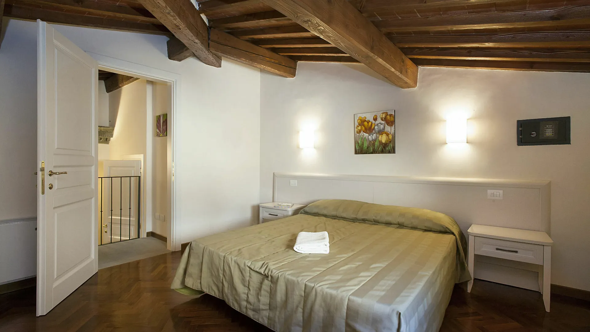 Family Apartments Firenze