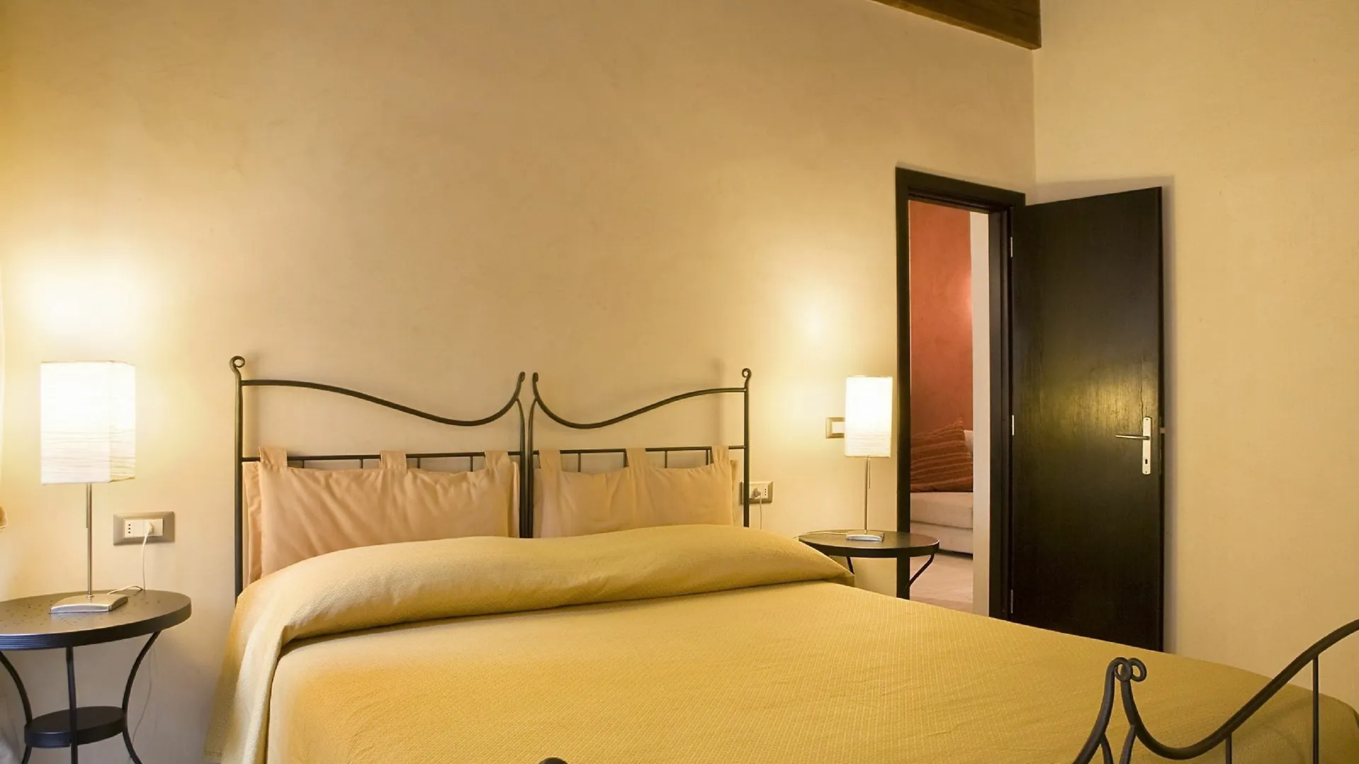 Family Apartments Firenze Italien